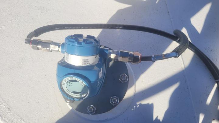 Additional equipment and field work photograph