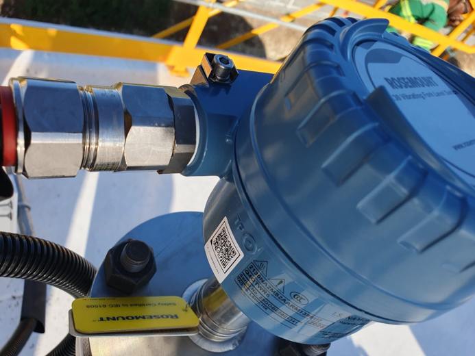 Additional equipment and field work photograph