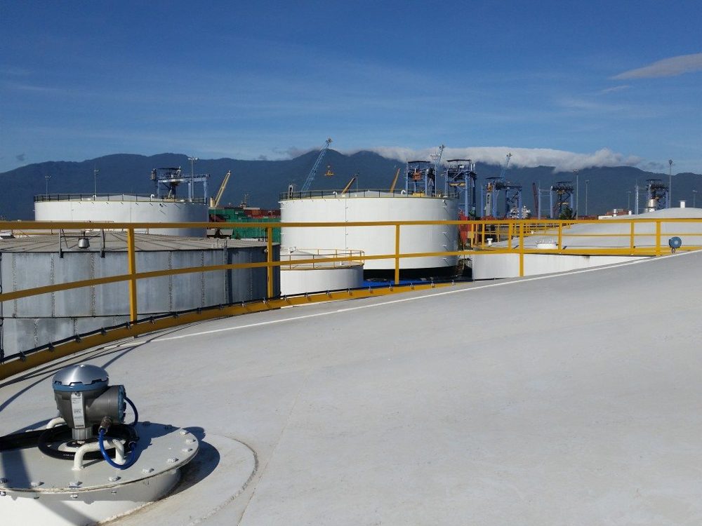 Additional equipment and field work photograph